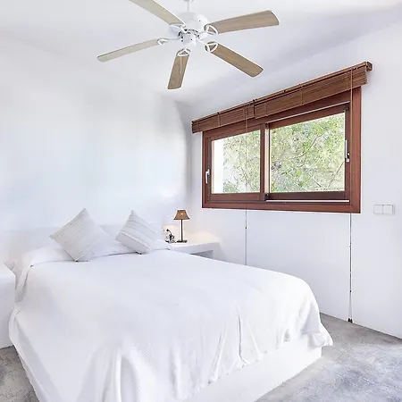 Mares Villa *