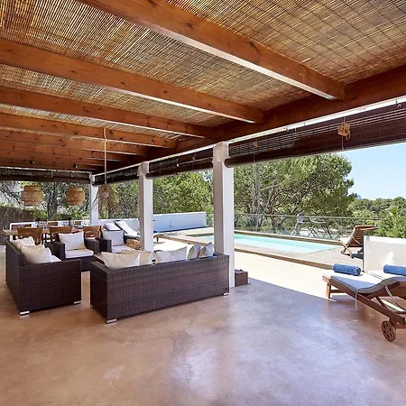 Mares Villa Cala Tarida (Ibiza)
