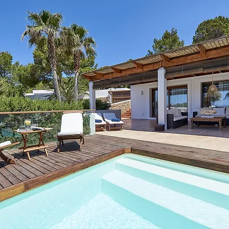 Mares Villa *