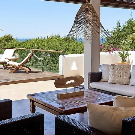 Villa Mares Cala Tarida (Ibiza)